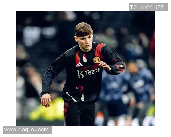 罗马诺透露夏洛特有意租借埃利奥特至明年六月球员将决定去留